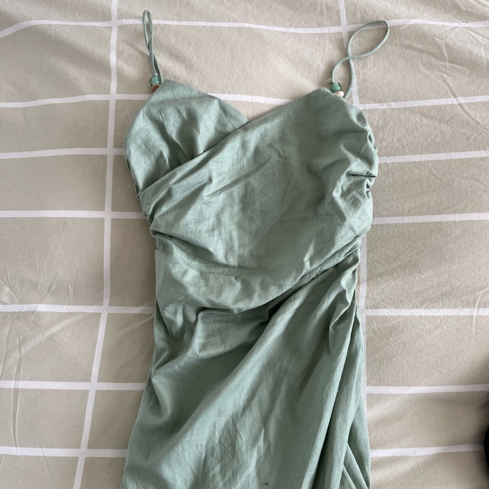 zara sage green linen dress xs